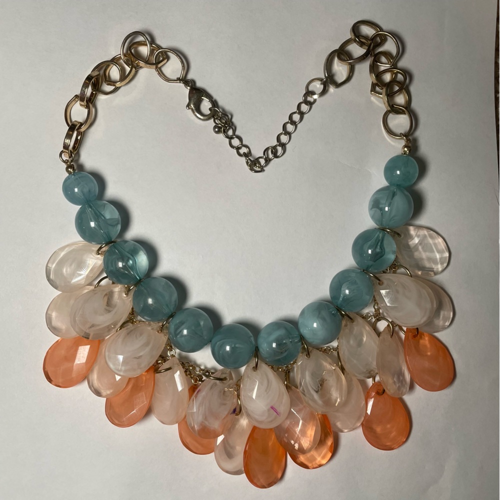Elegant Multicolor Beaded Necklace